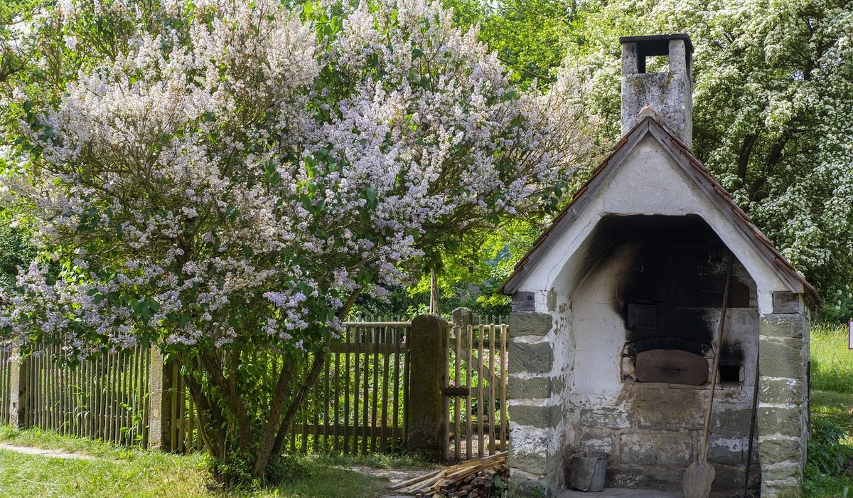 Hearth & Thistle